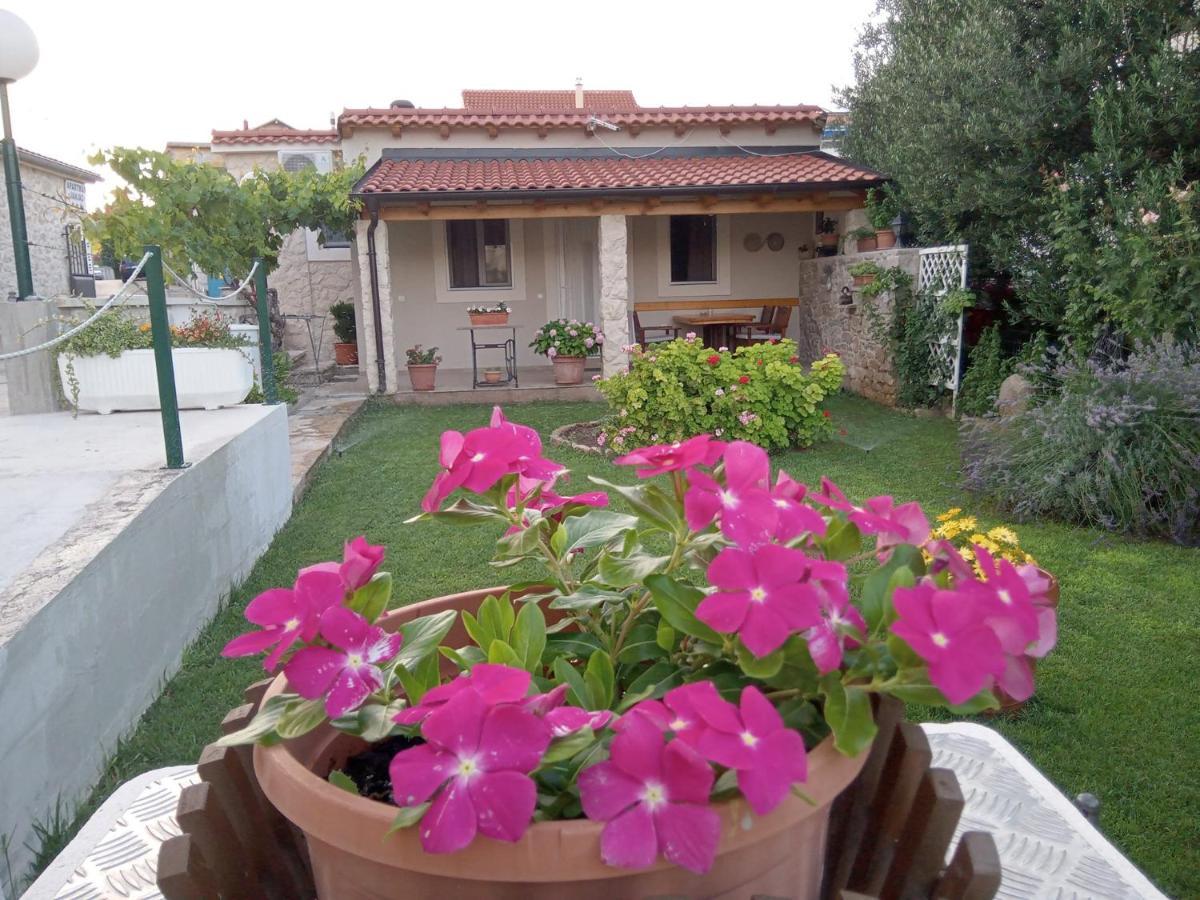 Apartments Janjac Βόντιτσε Εξωτερικό φωτογραφία