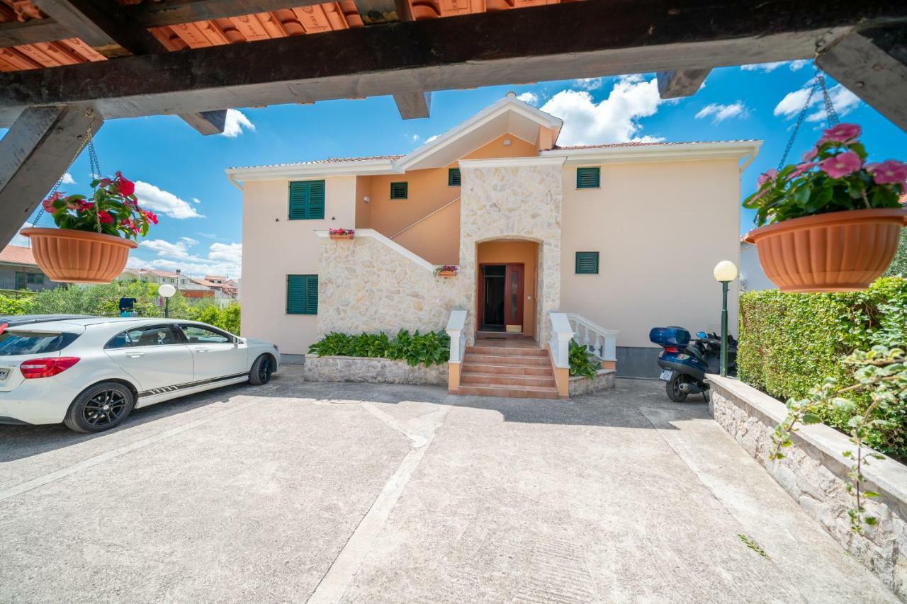 Apartments Janjac Βόντιτσε Εξωτερικό φωτογραφία